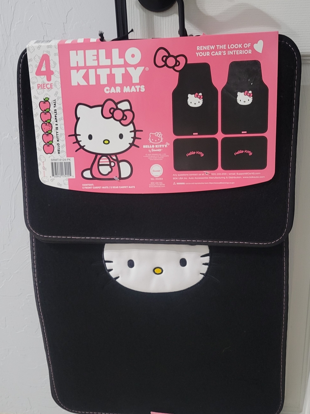 Hello Kitty Car Mats (4 pieces). New